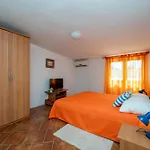 Apartman With Parking Space Pakostane, Biograd - 22462