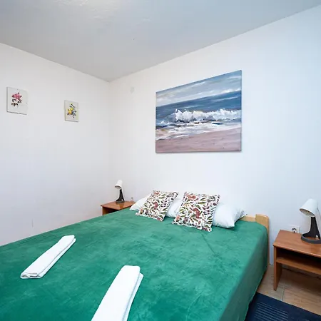 With Parking Space - Biograd - 22462 Apartment *