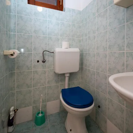 With Parking Space - Biograd - 22462 Apartment Pakostane