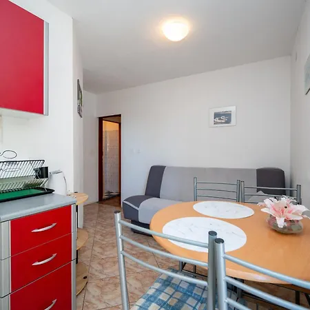 With Parking Space - Biograd - 22462 Apartment *