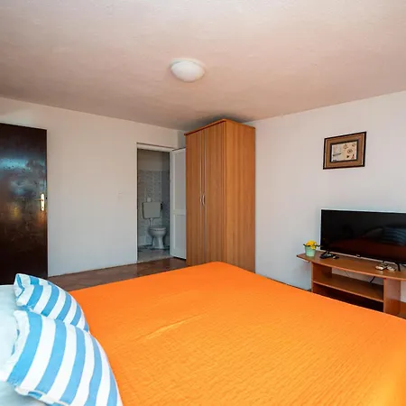 With Parking Space - Biograd - 22462 * Pakostane