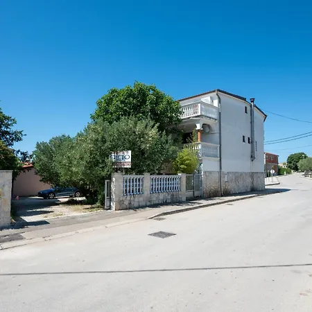 Daire With Parking Space Pakostane, Biograd - 22462 *