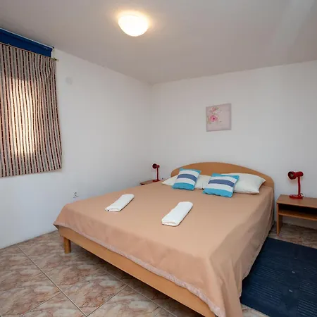 With Parking Space - Biograd - 22462