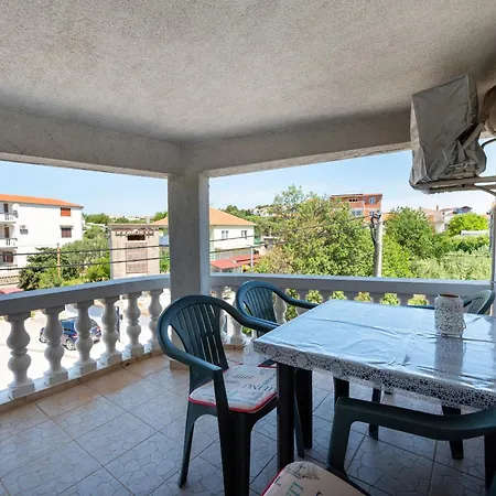 With Parking Space - Biograd - 22462 Apartment