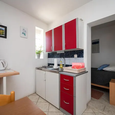 With Parking Space - Biograd - 22462 Apartment Pakostane