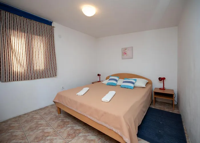 With Parking Space Pakostane, Biograd - 22462